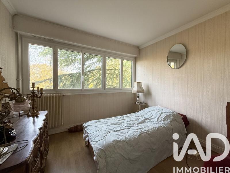 Appartement - 119 m² - 6 pièces