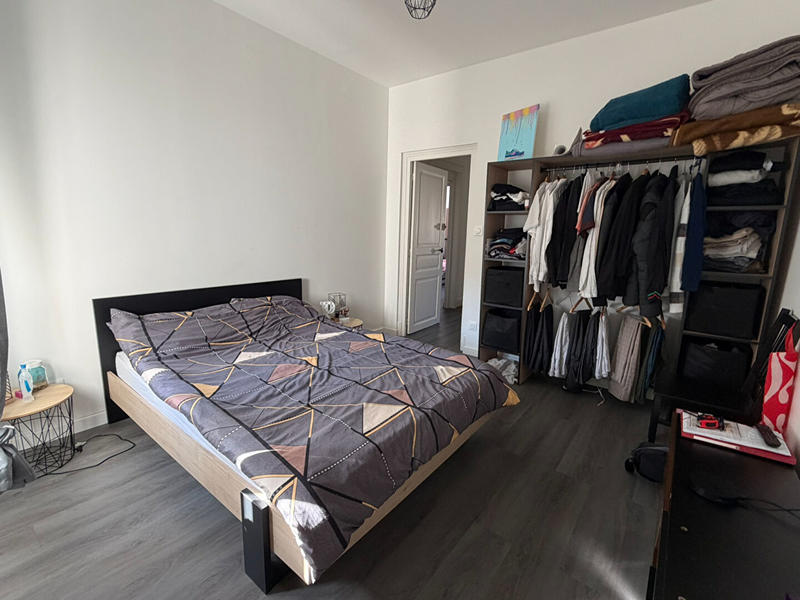 Immeuble - 180 m² - 9 pièces