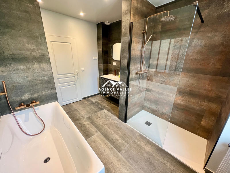 Maison ancienne - 105 m² - 5 pièces