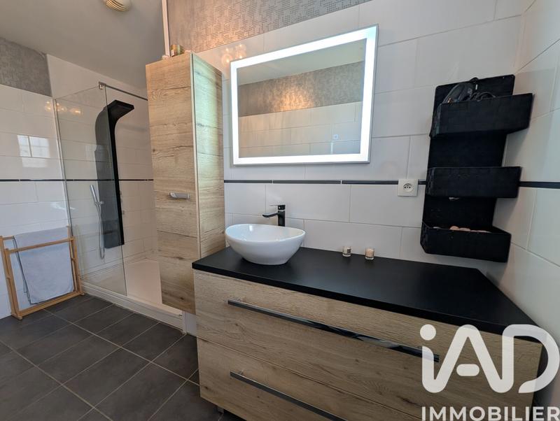 Maison - 97 m² - 4 pièces