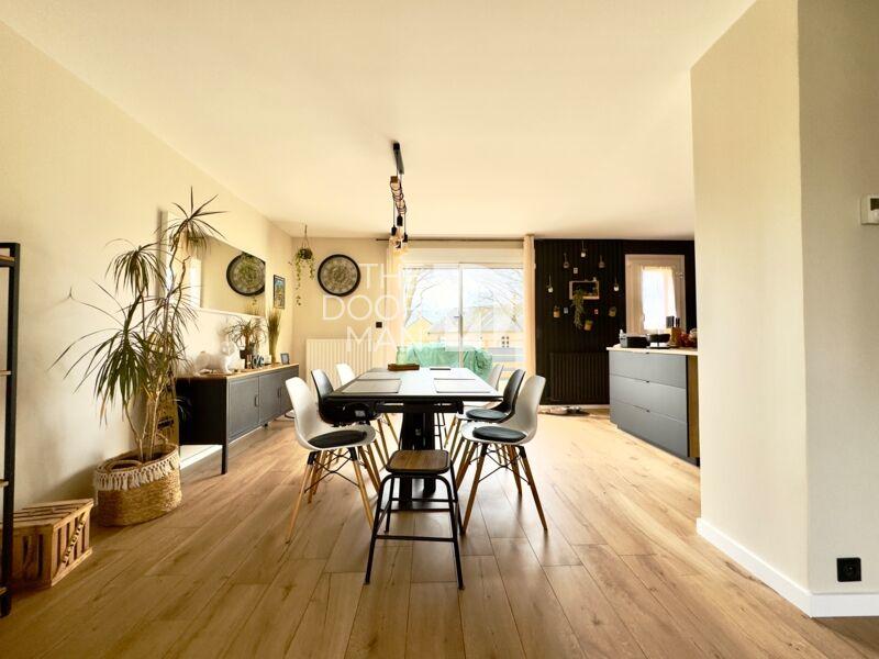 Maison - 89 m² - 5 pièces