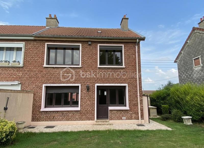 Maison de ville - 76 m² - 6 pièces