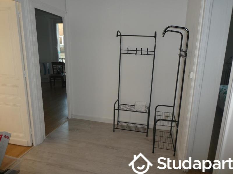 Chambre - 12 m² - 1 pièce