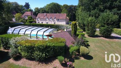 Maison - 655 m² - 14 pièces