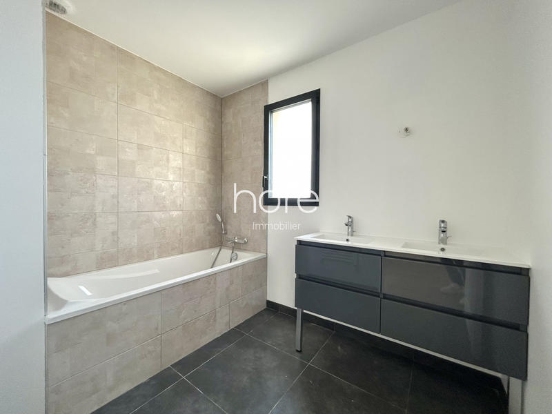 Maison contemporaine - 115 m² - 5 pièces