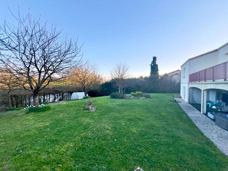 Maison - 138 m² - 6 pièces