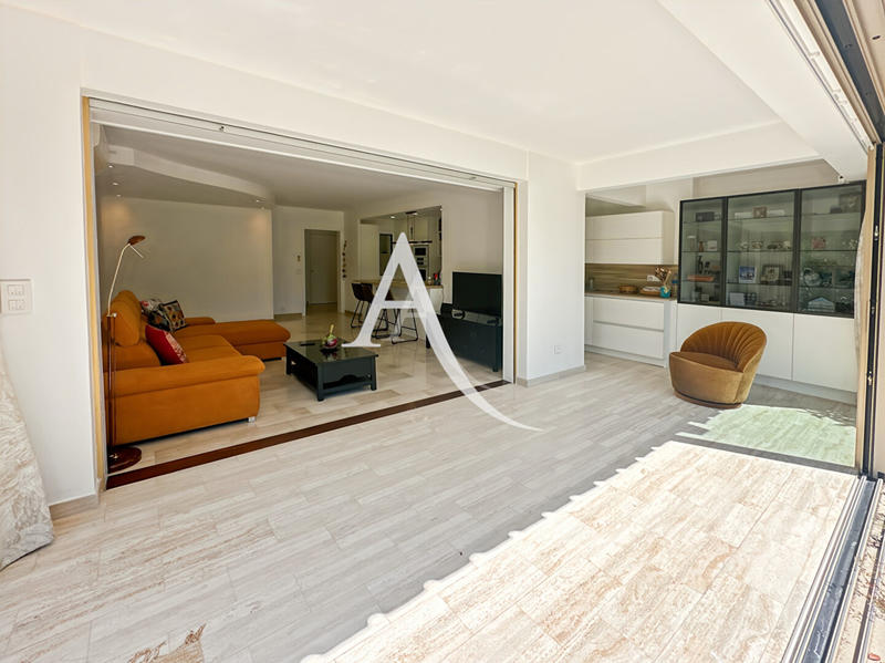 Appartement - 86 m² - 3 pièces