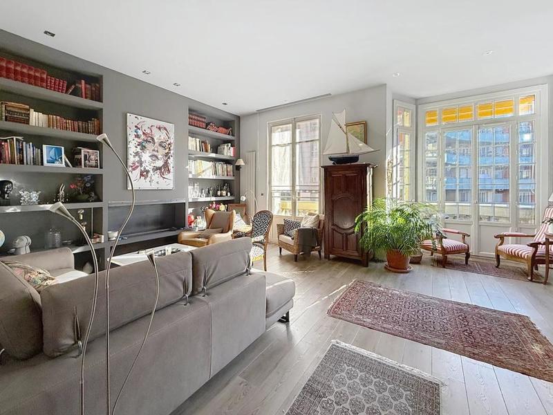 Appartement - 95 m² - 3 pièces