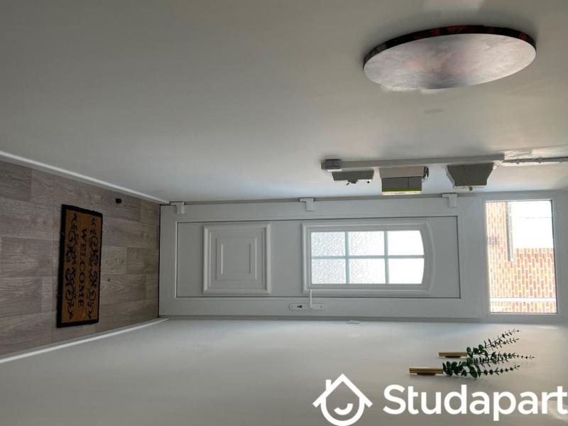 Chambre - 9 m² - 1 pièce