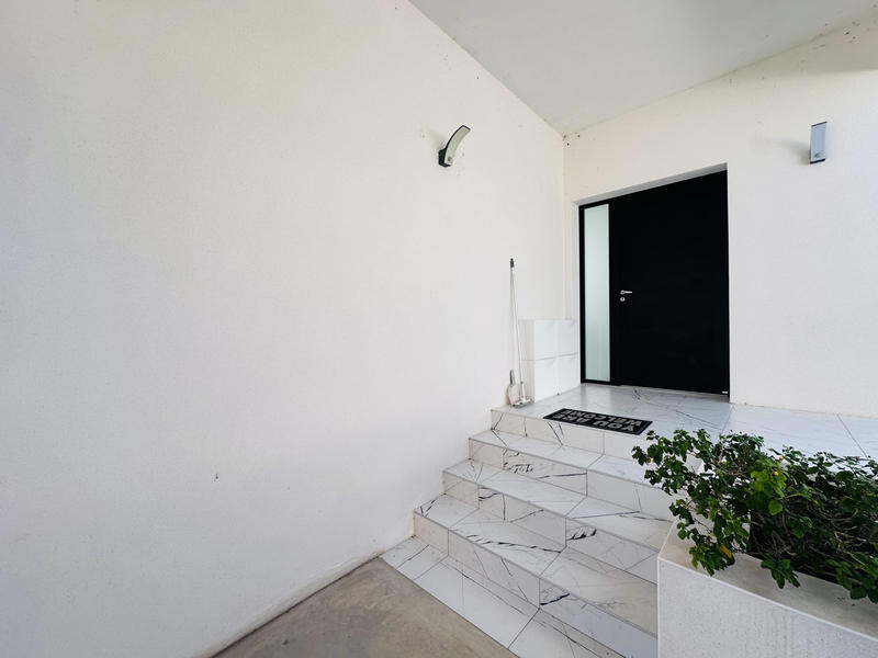 Maison - 136 m² - 5 pièces