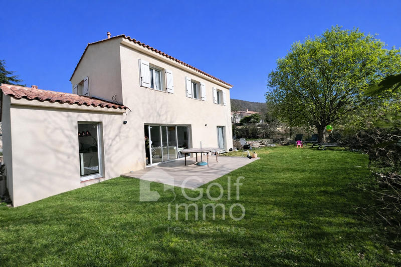 Villa - 133 m² - 6 pièces