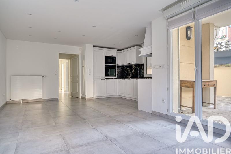 Appartement - 82 m² - 4 pièces