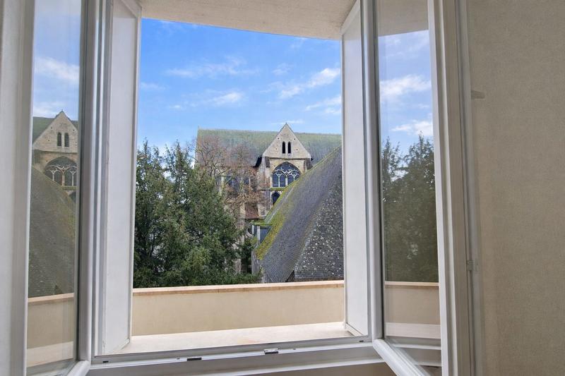 Appartement - 101 m² - 5 pièces