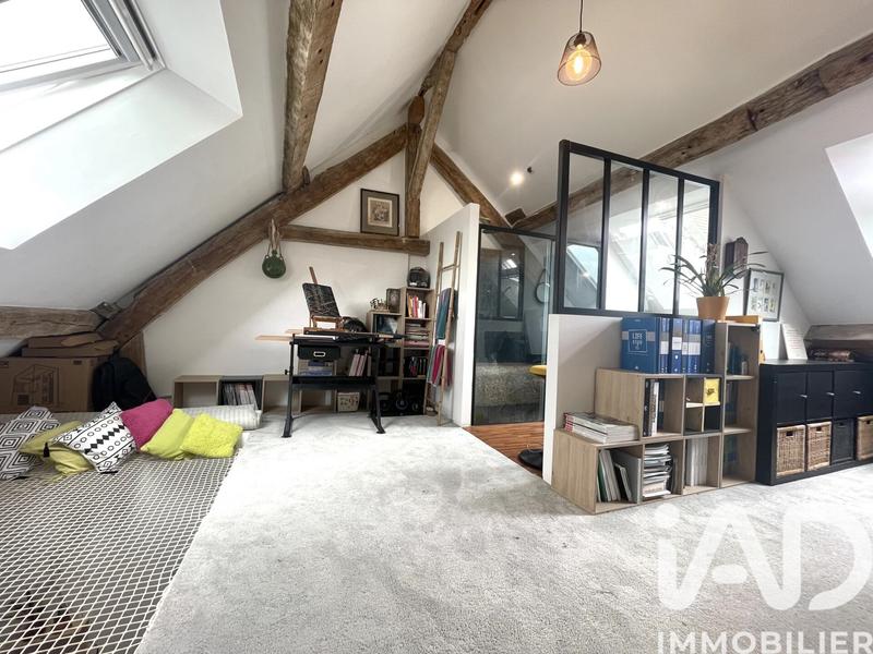Maison - 174 m² - 8 pièces