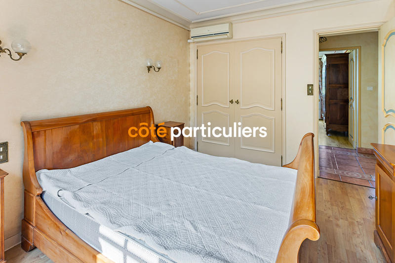 Maison - 170 m² - 5 pièces