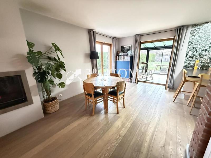 Maison - 142 m² - 5 pièces