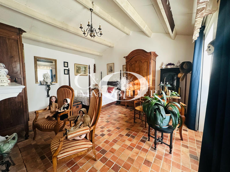 Maison - 160 m² - 5 pièces