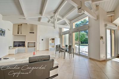 Maison - 152 m² - 7 pièces