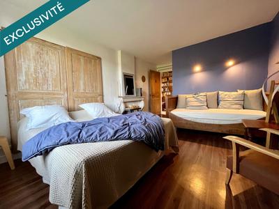 Maison - 329 m² - 14 pièces