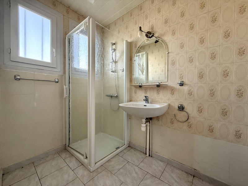 Maison - 93 m² - 5 pièces