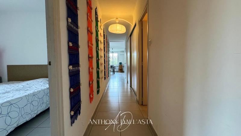 Maison - 94 m² - 3 pièces