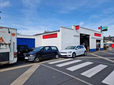 Fonds de commerce - 330 m²