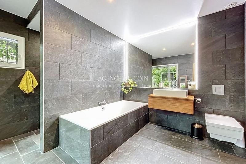 Maison - 156 m² - 5 pièces