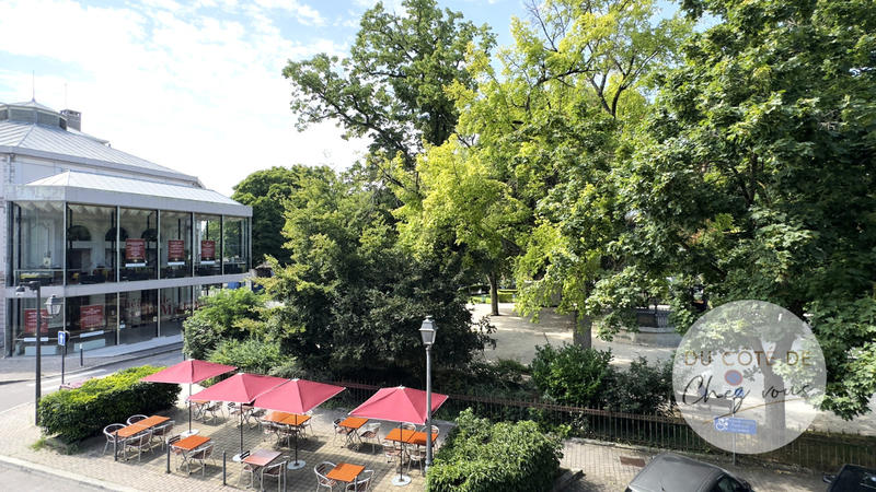 Demeure - 292 m² - 8 pièces