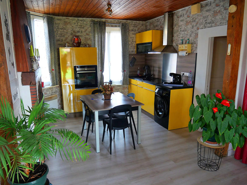 Immeuble - 48 m² - 2 pièces