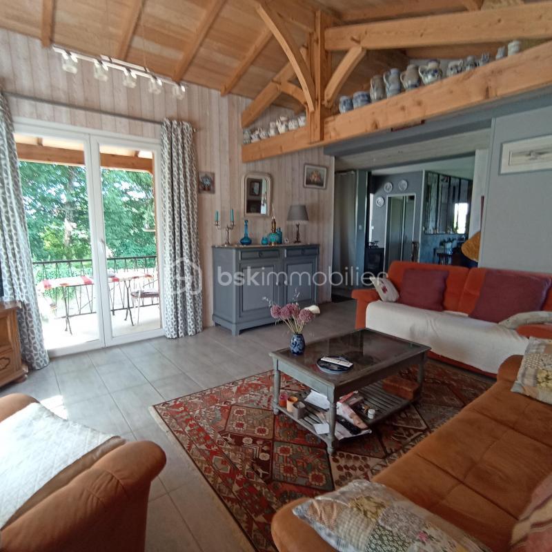 Maison - 96 m² - 4 pièces