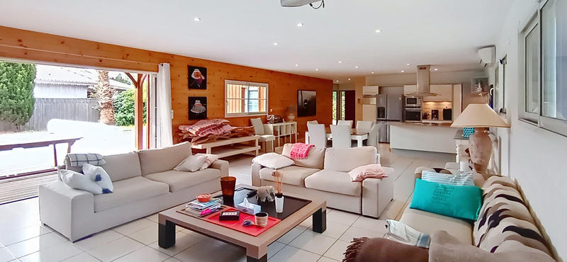 Maison - 190 m² - 5 pièces