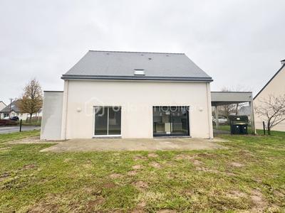 Maison - 151 m² - 8 pièces