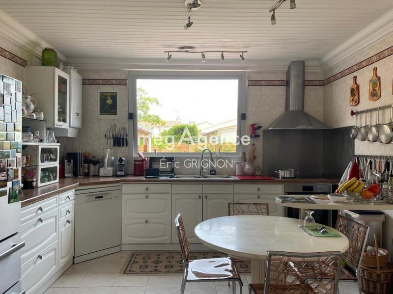 Maison - 159 m² - 7 pièces