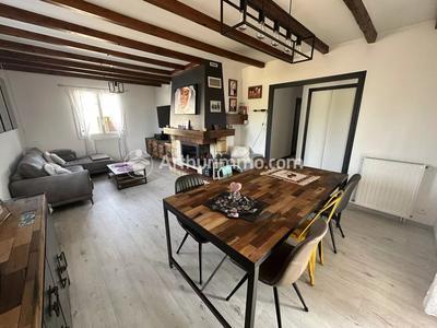 Maison - 239 m² - 8 pièces