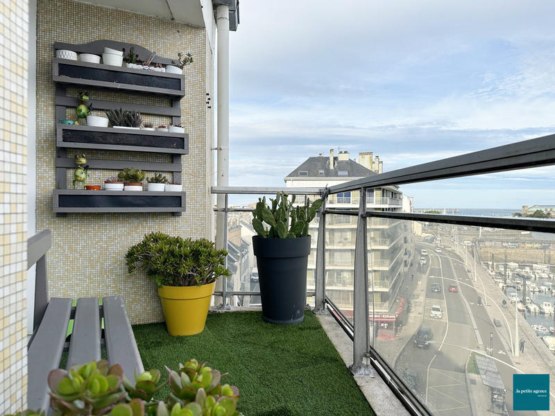 Appartement - 95 m² - 4 pièces