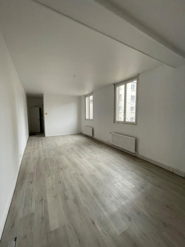 Appartement - 84 m² - 4 pièces