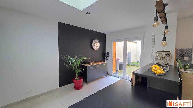 Maison - 103 m² - 4 pièces