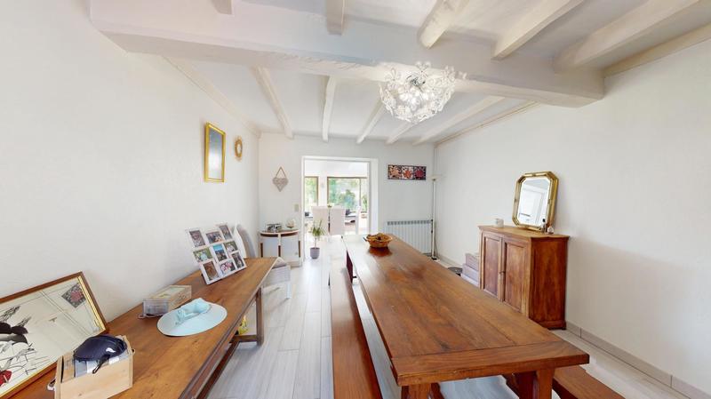 Maison - 265 m² - 7 pièces