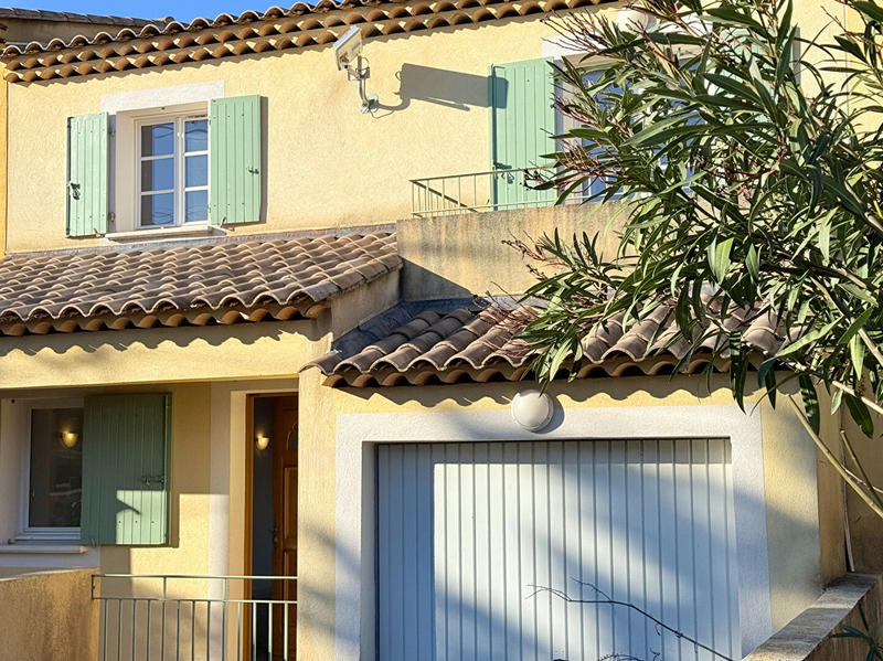 Maison - 86 m² - 4 pièces