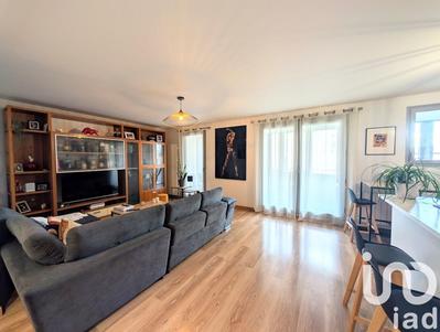 Appartement - 90 m² - 4 pièces