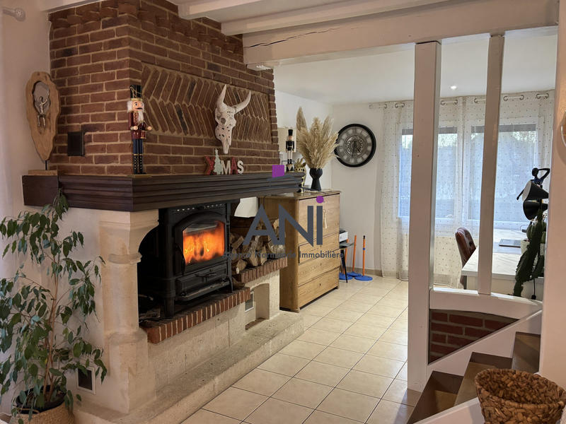 Maison - 204 m² - 7 pièces