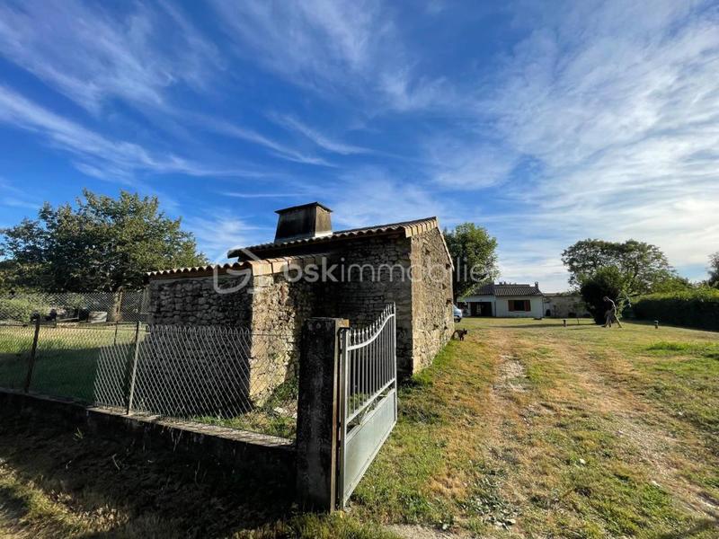 Maison en pierre - 106 m² - 4 pièces