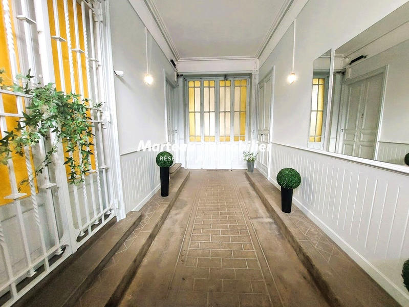 Appartement - 195 m² - 6 pièces