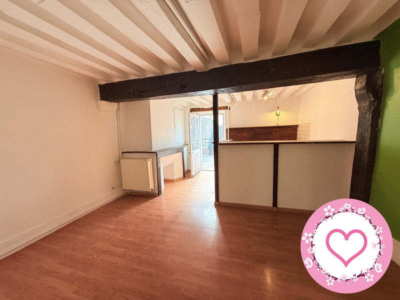 Local commercial - 133 m² - 7 pièces