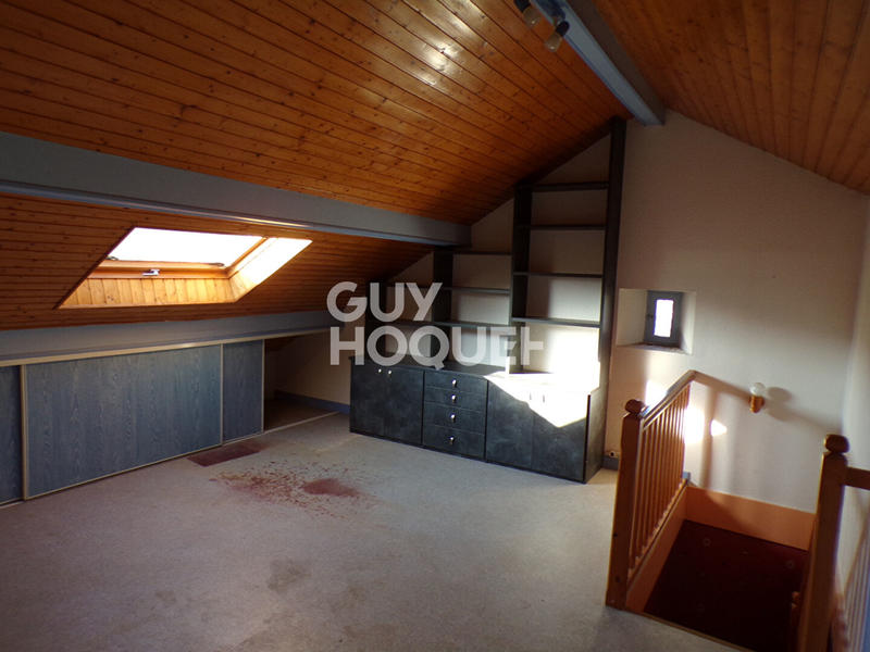 Maison - 165 m² - 6 pièces