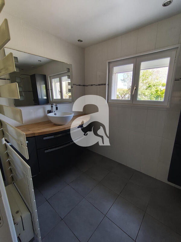 Maison ancienne - 99 m² - 4 pièces