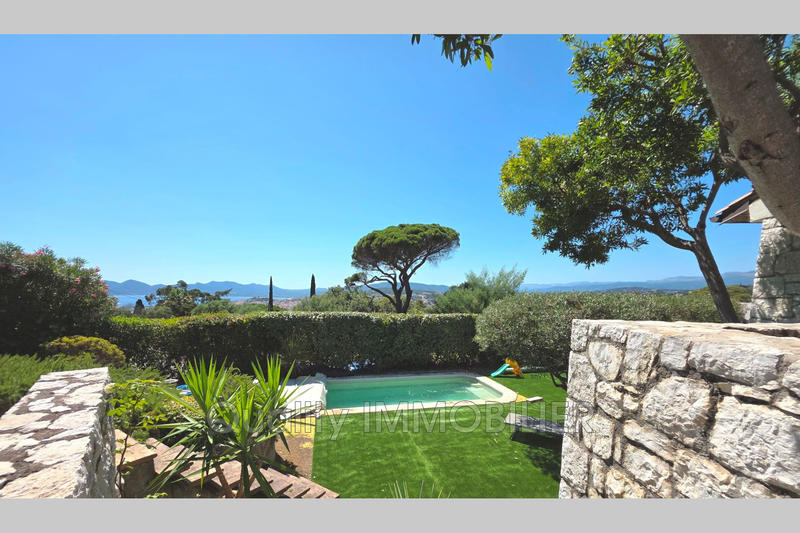 Maison - 150 m² - 4 pièces