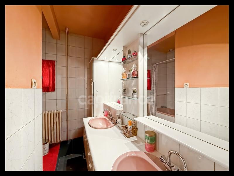 Appartement - 84 m² - 3 pièces