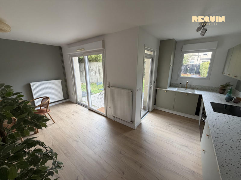 Maison - 105 m² - 5 pièces