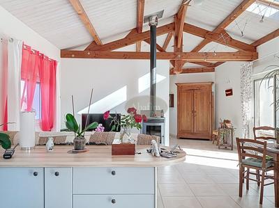 Maison - 94 m² - 4 pièces